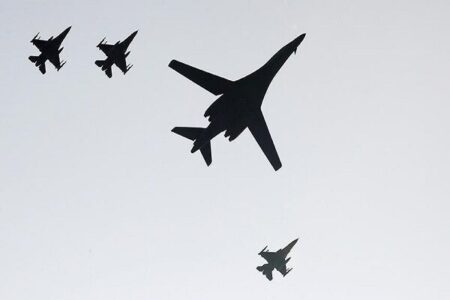 انهدام مواضع داعش با جنگنده‌های اف-۱۶ عراق و هلاکت یکی از سرکردگان