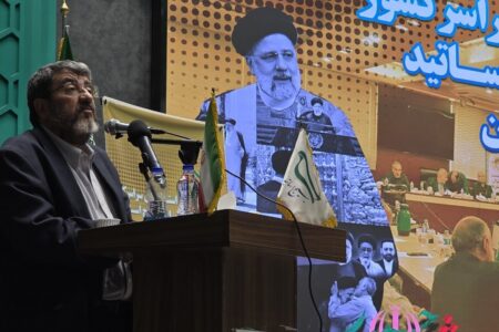 ایزدی: توافق هسته‌ای بدون تضمین لغو تحریم‌ها، فایده‌ای برای مردم ندارد