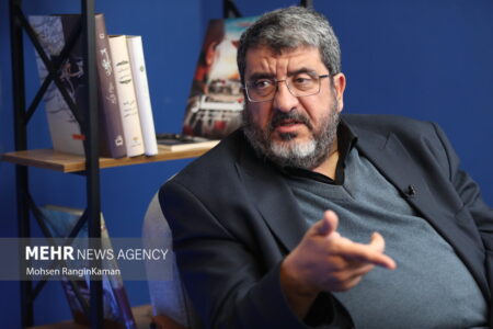 آمریکا عملا وارد جنگ شده و زنان و کودکان با سلاح آمریکایی کشته میشوند