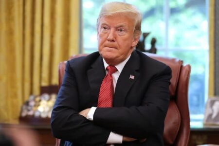 بن‌بست در مذاکرات با اروپا؛ ترامپ: پیشنهاد من وضع تعرفه ۵۰ درصدی است