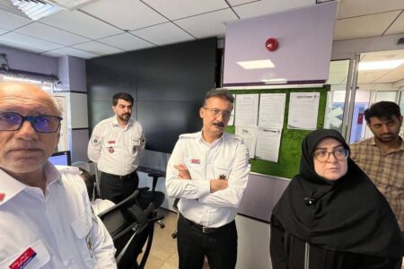 مهاجرانی: کادر فداکار اورژانس با تمام توان در حال خدمت‌رسانی‌اند