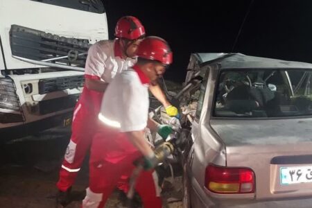 تصادف زنجیره‌ای در جاده ایوانکی-شریف آباد ۳مصدوم و ۱ کشته بر جای گذاشت