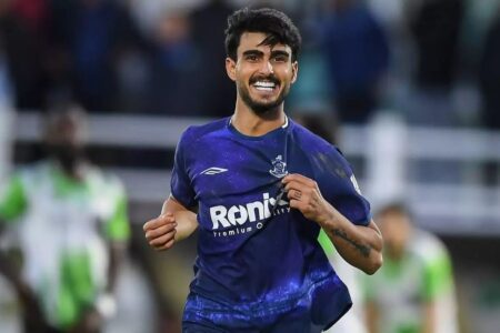 توافق استقلال با مهاجم تیم ملی؛ پدیده لیگ برتر آبی‌پوش می‌شود؟