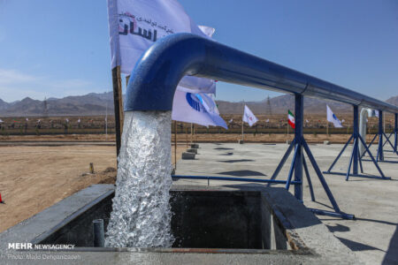 هیچگونه انتقال آب از خوزستان به کشورهای همسایه صورت نمی‌پذیرد