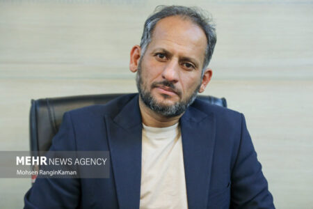 واکنش شاعران عرب به جنگ ۱۲ روزه چه بود؟؛ کار هنری دنیا را بیدار می‌کند