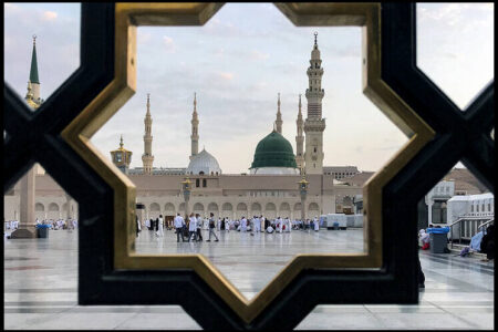 تو نبودی، به دو عالم، خبر از عشق نبود