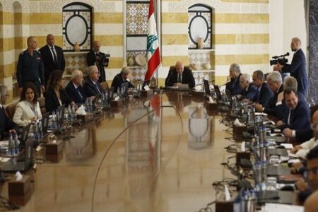 تحولات لبنان؛ در جلسه دولت علیه سلاح مقاومت چه گذشت؟