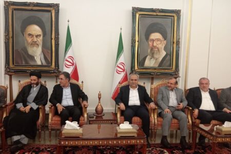 اعضای کمیسیون صنایع و معادن مجلس شورای اسلامی وارد تبریز شدند