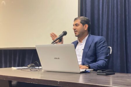 بررسی چالش‌های حقوق مالکیت فکری در آثار تولیدشده توسط هوش مصنوعی