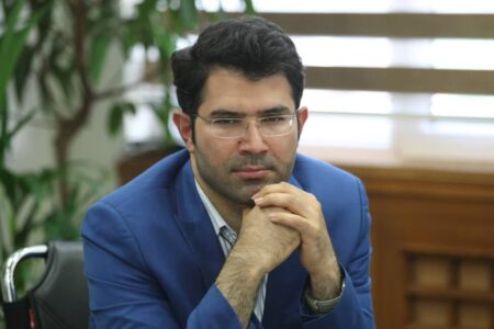 توقف پروژه قطار سریع‌السیر تأثیر منفی بر تعاملات بین‌المللی کشور دارد