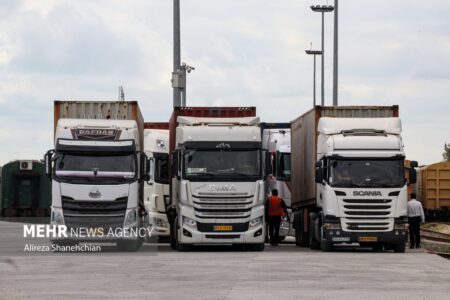 پذیرش روزانه تردد ناوگان جاده‌ای در مرز آستارا به ۳۵۰ دستگاه رسید