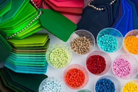 عرضه اعتباری ۱۵ همت محصولات پتروشیمی در آبان