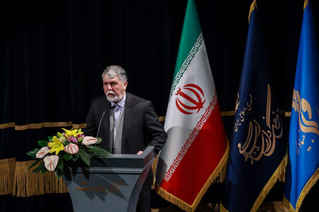 صالحی: خوشنویسی عروس هنرهای ایرانی و تجسم کتبی وحی است