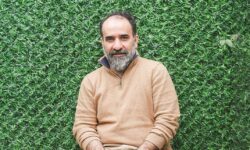 انتقال رضا امیرخانی به منزل/ سطح هوشیاری او تغییر معناداری نکرده است