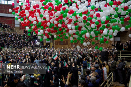 جشن بزرگ خانوادگی «بیعت با ولایت» در رشت